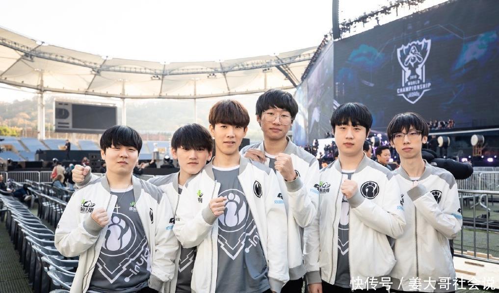 除了比赛中 除了比赛中