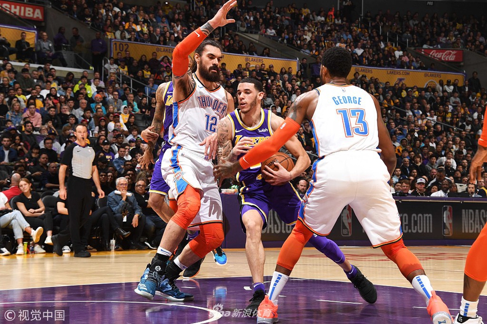 中的表现 中的表现