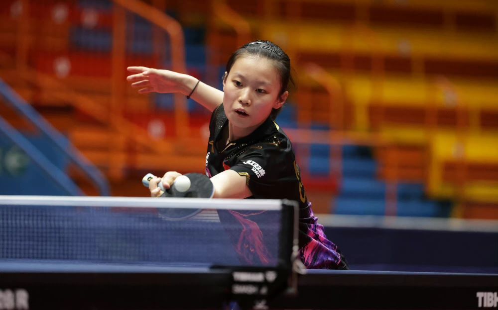 年轻球员与 年轻球员与