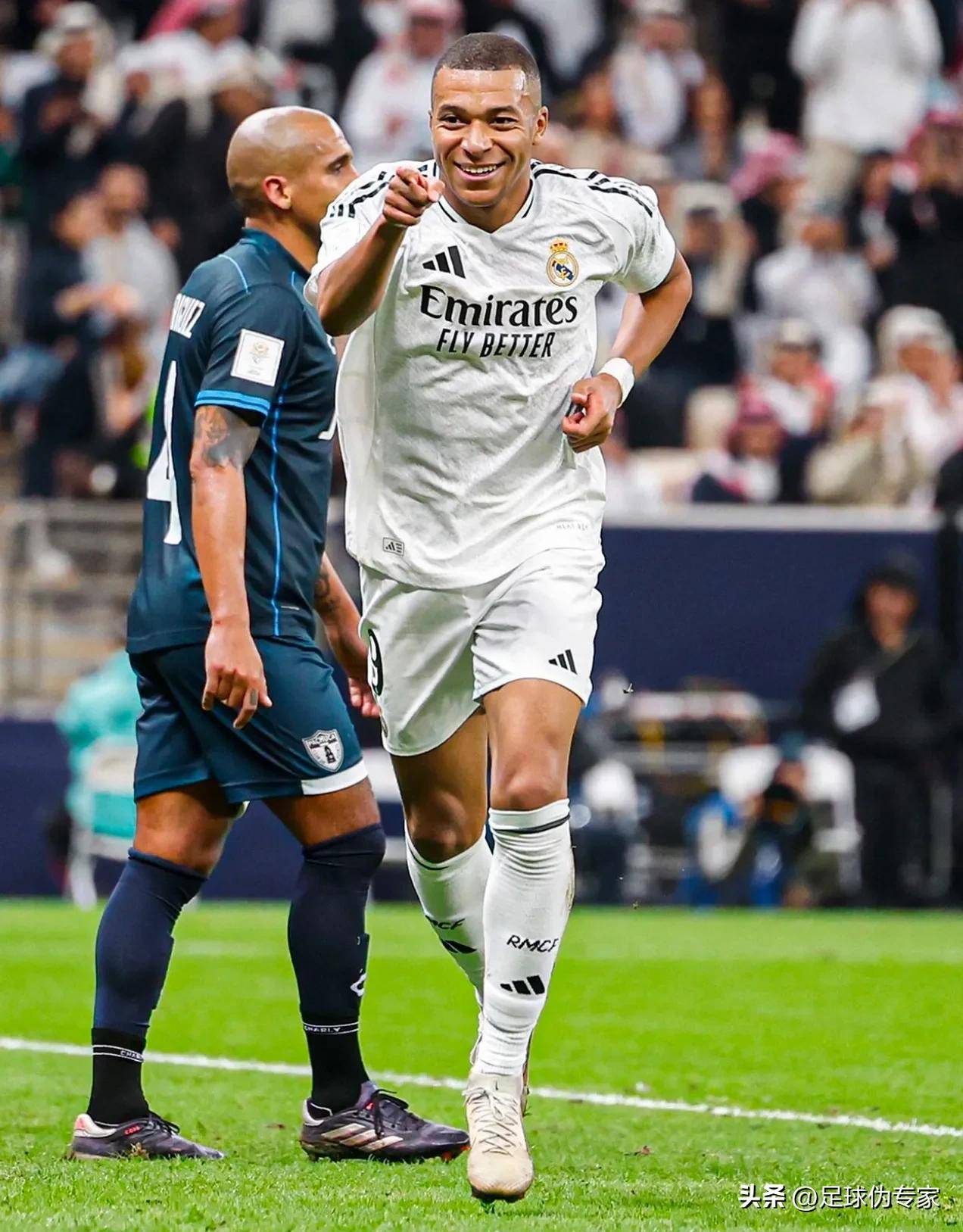 早年强调由 早年强调由